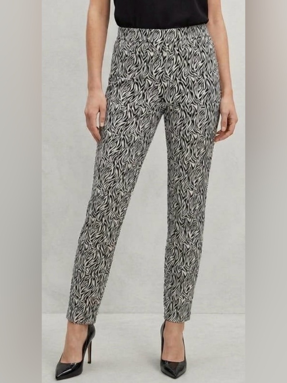 Maison Jules Black & White Printed Skinny Ankle Pants